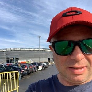 Meet your Posher, Sergio